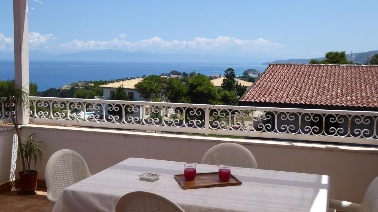 Appartamento Panoramico Santa Domenica Santa Domenica  Ngoại thất bức ảnh