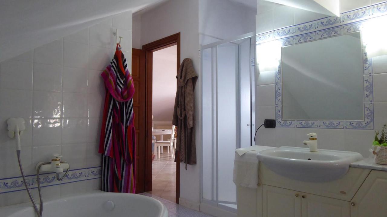 Appartamento Panoramico Santa Domenica Ngoại thất bức ảnh