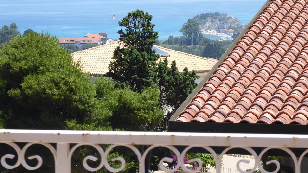 Appartamento Panoramico Santa Domenica Ngoại thất bức ảnh